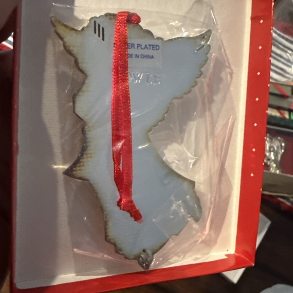 Hechts Vintage Silver Plated Ornament - Picture 3 of 4